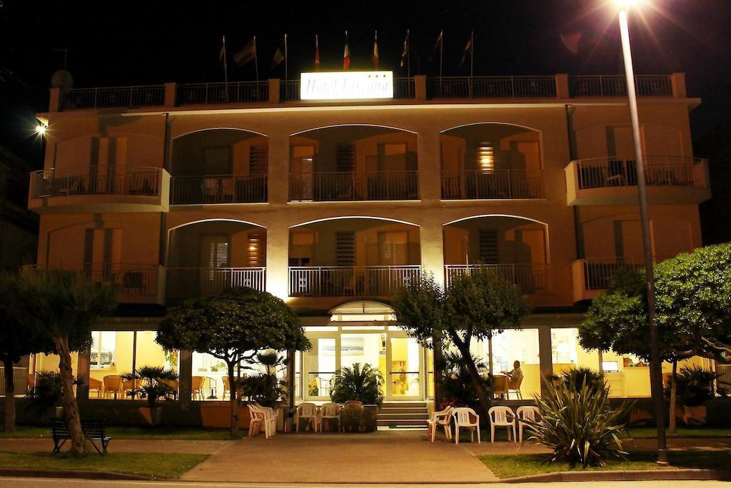 Hotel Toscana Marotta Ngoại thất bức ảnh